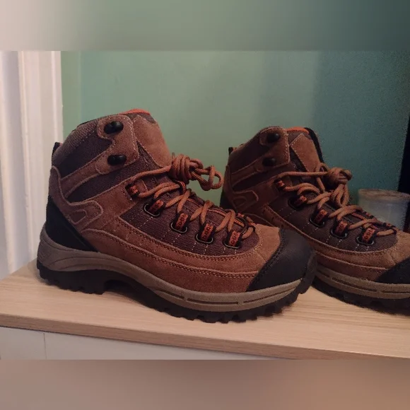 NWOB Croft & Barrow Men's Hiking Boots - Picture 2 of 9